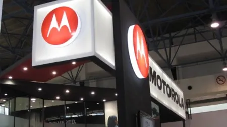 Salariul sefului Motorola Mobility a crescut de aproape 4 ori anul trecut