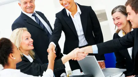 Peste 80% dintre companiile din Romania isi externalizeaza servicii