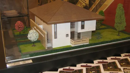 Targul National Imobiliar: Vile la pret de apartamente, oferte la kilogram (FOTO)