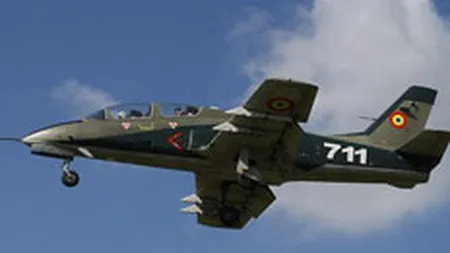 Fabrica de Avioane Craiova repara aeronavele de antrenament ale Armatei