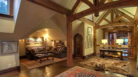 Fost presedinte Morgan Stanley isi vinde castelul european din mijlocul Canadei (Galerie Foto)