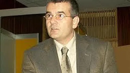 Medicul Serban Bradisteanu si trei politisti, cercetati pentru favorizarea lui Adrian Nastase