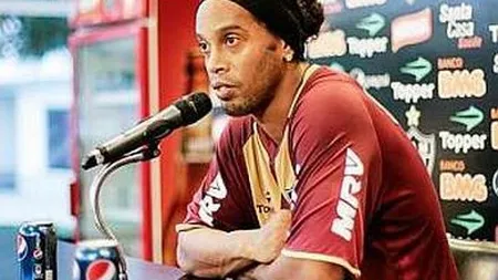 De ce a pierdut Ronaldinho contractul cu Coca-Cola, care ii aducea peste 700.000 dolari pe an