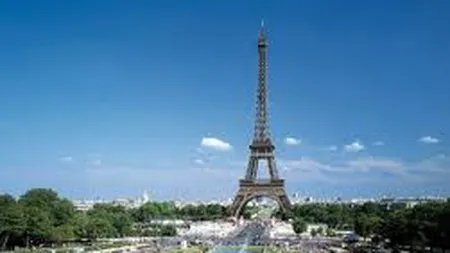 Franta adopta rectificarea bugetului pe 2012 si ingroapa masurile lui Sarkozy