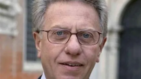 Comisia de la Venetia catre autoritatile romane: Fara presiuni asupra CCR