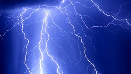 25 de zboruri perturbate de un trasnet la Taipei