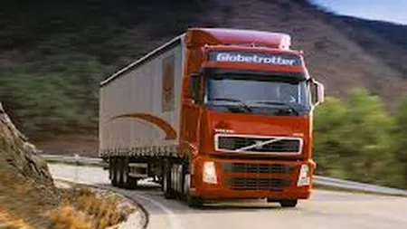 Restrictii pentru traficul greu. Cum vor circula miercuri masinile de peste 7,5 tone