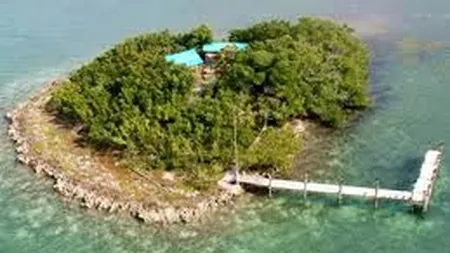 Insule de toate marimile, de vanzare. Vezi de la cat incep preturile