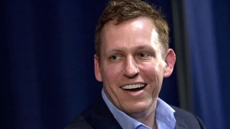 Un director al Facebook si-a vandut majoritatea actiunilor pentru 400 mil. dolari