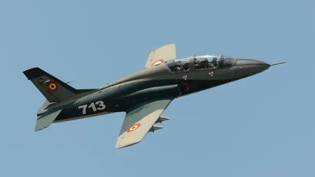 Un avion militar s-a prabusit la Craiova. Pilotul a decedat