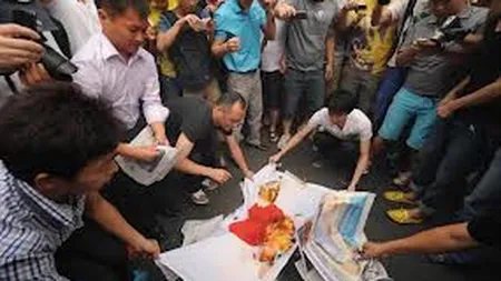 Disputa dintre Japonia si China poate provoca declinul economiei nipone in trimestrul 4