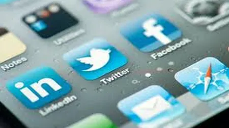 Cine sta pe Facebook si Twitter: Companiile din tehnologie, media & telecom, liderii retelelor
