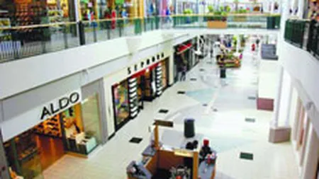 Suprafata spatiilor comerciale finalizate in Romania scade cu 40% in acest an