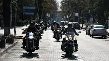 Volumul cifrei de afaceri in comertul cu autovehicule si motociclete a scazut in ultimele 10 luni