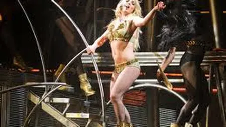 Topul celor mai bine platite cantarete. Cat castiga ocupanta primei pozitii