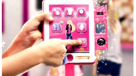 Producatorii de jucarii sunt ingroziti: Tabletele iau locul papusilor si masinutelor sub brad