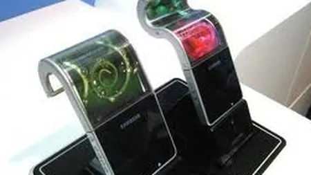 De la telefonul de 5 kg la ecranul flexibil. Cum au evoluat gadget-urile in 30 de ani