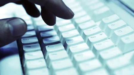 Cei 7 care au inselat sute de persoane prin Okazii.ro