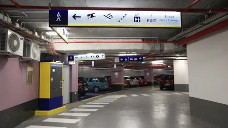 Parcarea de la Universitate, ocupata in proportie de 60% de la deschidere