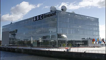 Jurnalistii de la BBC au intrat in greva pentru a protesta contra concedierilor