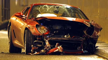 Automobilul Ferrari avariat de Ronaldo va fi repus in vanzare pe eBay