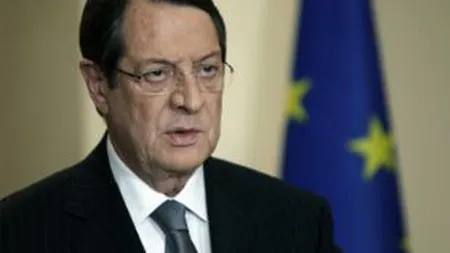 Presedintele cipriot dezminte informatiile potrivit carora apropiati ai sai ar fi scos bani din tara