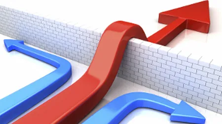 FMI a inrautatit prognozele pentru SUA si economia mondiala