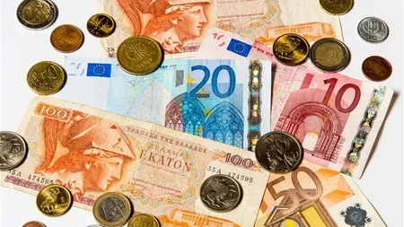 Grecia: Statul va putea confisca banii clientilor bancari cu datorii la Fisc
