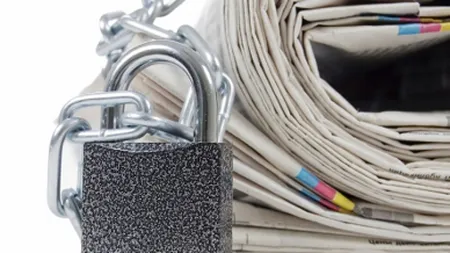 Raportul FreeEx: o fotografie cu infiltrati si buldozere de tot felul