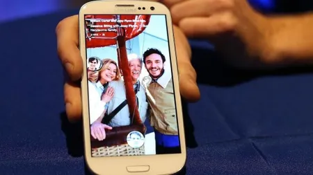 Facebook Home a atins 1 milion de descarcari. Urmeaza varianta 2.0