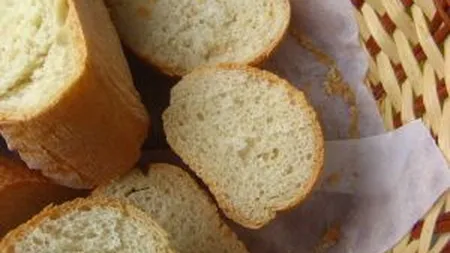 Chitoiu: De la 1 iulie dorim sa reducem TVA pentru paine de la 24% la 9%