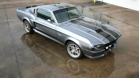 Automobilul condus de Nicolas Cage in filmul Dispari in 60 de secunde, vandut cu 1 mil. $