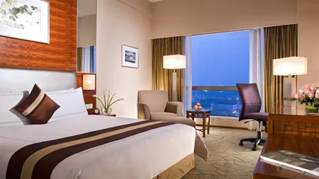 Hotelierii: Impozitul forfetar va afecta grav firmele