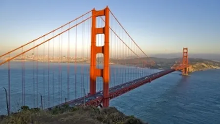 General Electric angajeaza mii de ingineri pentru construirea unui Internet industrial