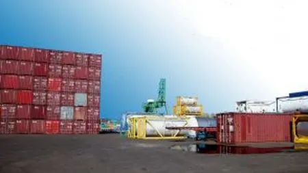 Deficitul comercial a scazut in primele cinci luni la 2,1 mld. euro