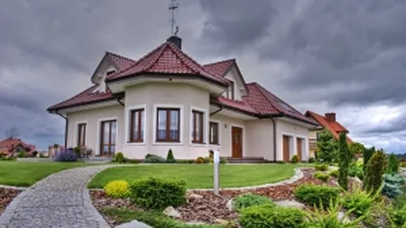 Guvernul vrea sa impoziteze cesionarii care au primit despagubiri mari pe imobile