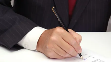 Marea Hartuiala: Cum il fugareste Fiscul pe antreprenorul roman