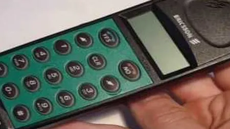 Peste 60% dintre romani folosesc mobilele personale in interes de serviciu