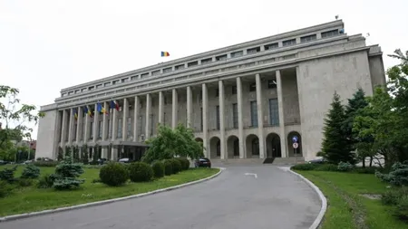 Guvernul pastreaza si in 2014 restrictiile la tichete de masa, cadou, de vacanta si gratuitati CFR