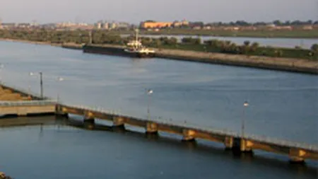 UE investeste 176,4 mil. euro pentru modernizarea ecluzelor Canalului Dunare-Marea Neagra