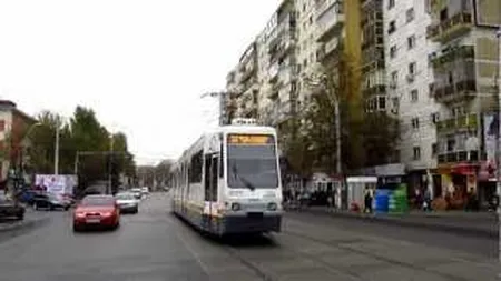 Toti cei 7 directori executivi ai RATB au fost concediati