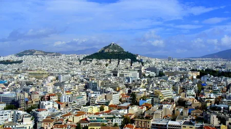 Preturile locuintelor din Atena au scazut la mai putin de jumatate in 5 ani de criza