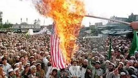 Cel mai mare miting antiamerican din ultimii ani