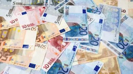 Franta imprumuta 4,5 mld. euro pentru a stinge datorii