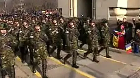 1 Decembrie: Peste 20.000 de oameni au asistat la parada (Video)