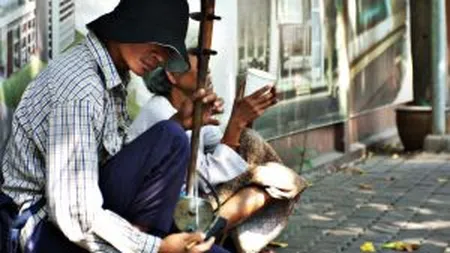 Marea Britanie vrea sa impuna zone de protectie impotriva cersetorilor din Romania si Bulgaria