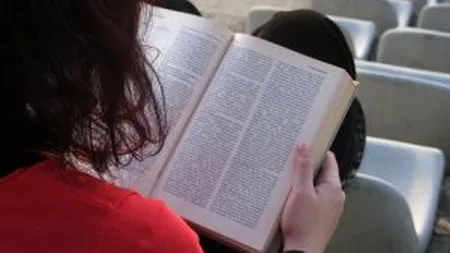 Cum vrea o universitate privata sa combata somajul ridicat din randul tinerilor