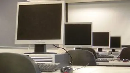 Vanzarile de PC-uri pe piata din Asia s-au prabusit in 2013