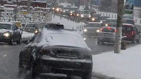 Cum ne pregatesc autoritatile pentru zapada: Soferi, stati acasa. V-am facut Comandament