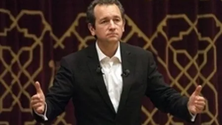 Dan Puric ii scrie sefei CNA: Se ridica poporul, draga doamna, si dvs. va ocupati de amenzi?